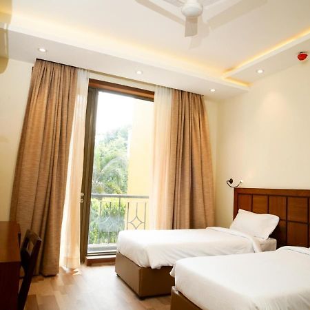 Uds Villa Scandinavian B&B - Next To Vfs Nowe Delhi Zewnętrze zdjęcie