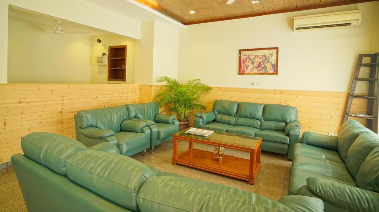 Uds Villa Scandinavian B&B - Next To Vfs Nowe Delhi Zewnętrze zdjęcie