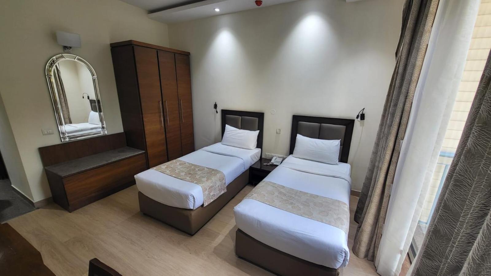 Uds Villa Scandinavian B&B - Next To Vfs Nowe Delhi Zewnętrze zdjęcie